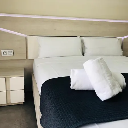 Click&booking Apartamento Colisseu Cambrils